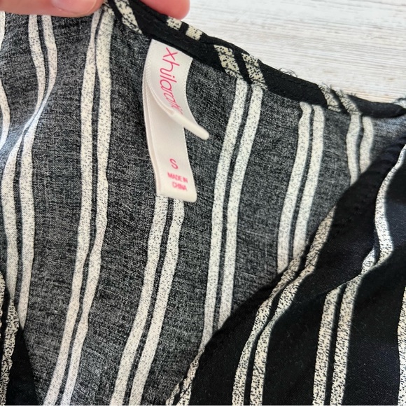 Xhilaration Striped Romper - Picture 3 of 4